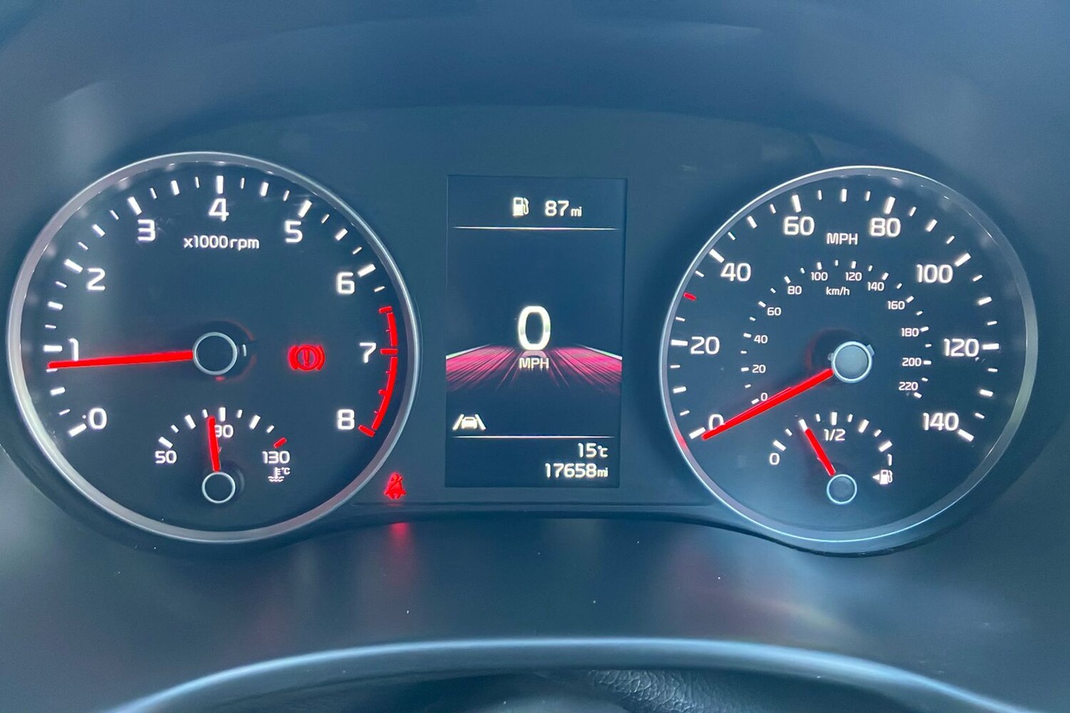 Used Kia Stonic 2023 for sale - 76114791: Photo 24