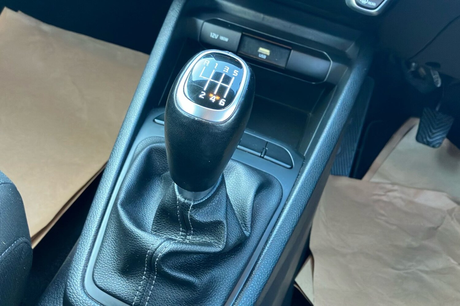 Used Kia Stonic 2023 for sale - 76114791: Photo 38