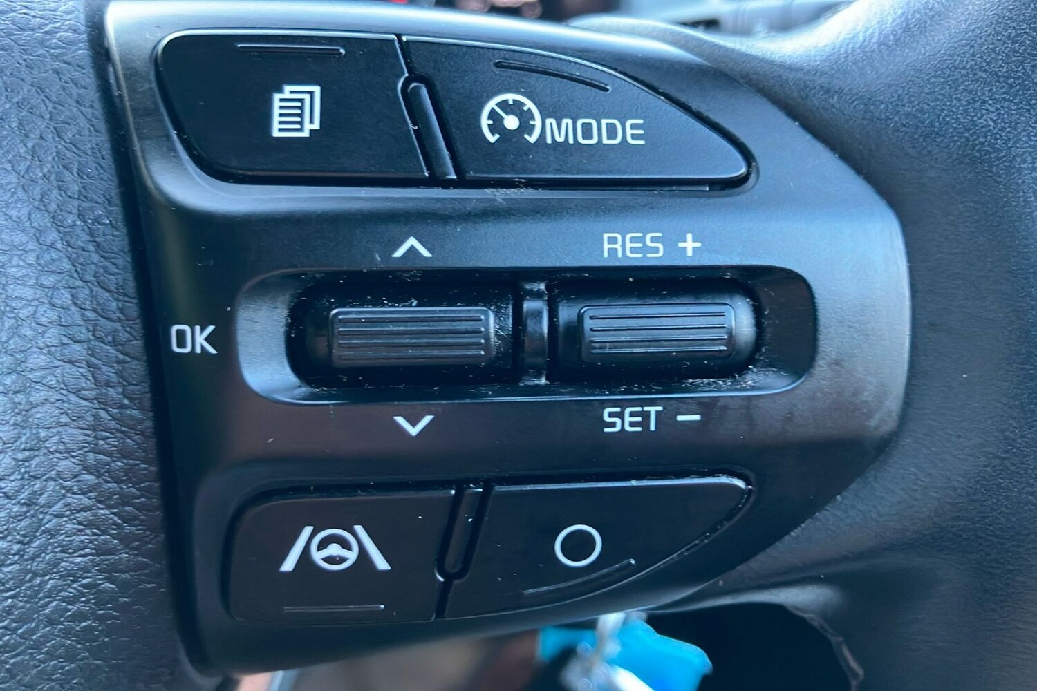 Used Kia Stonic 2023 for sale - 76114791: Photo 48