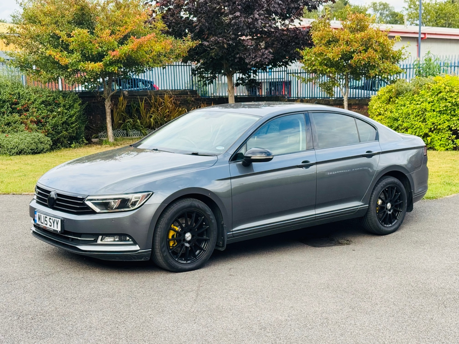 Used Volkswagen Passat 2015 for sale - 76749876: Photo 4