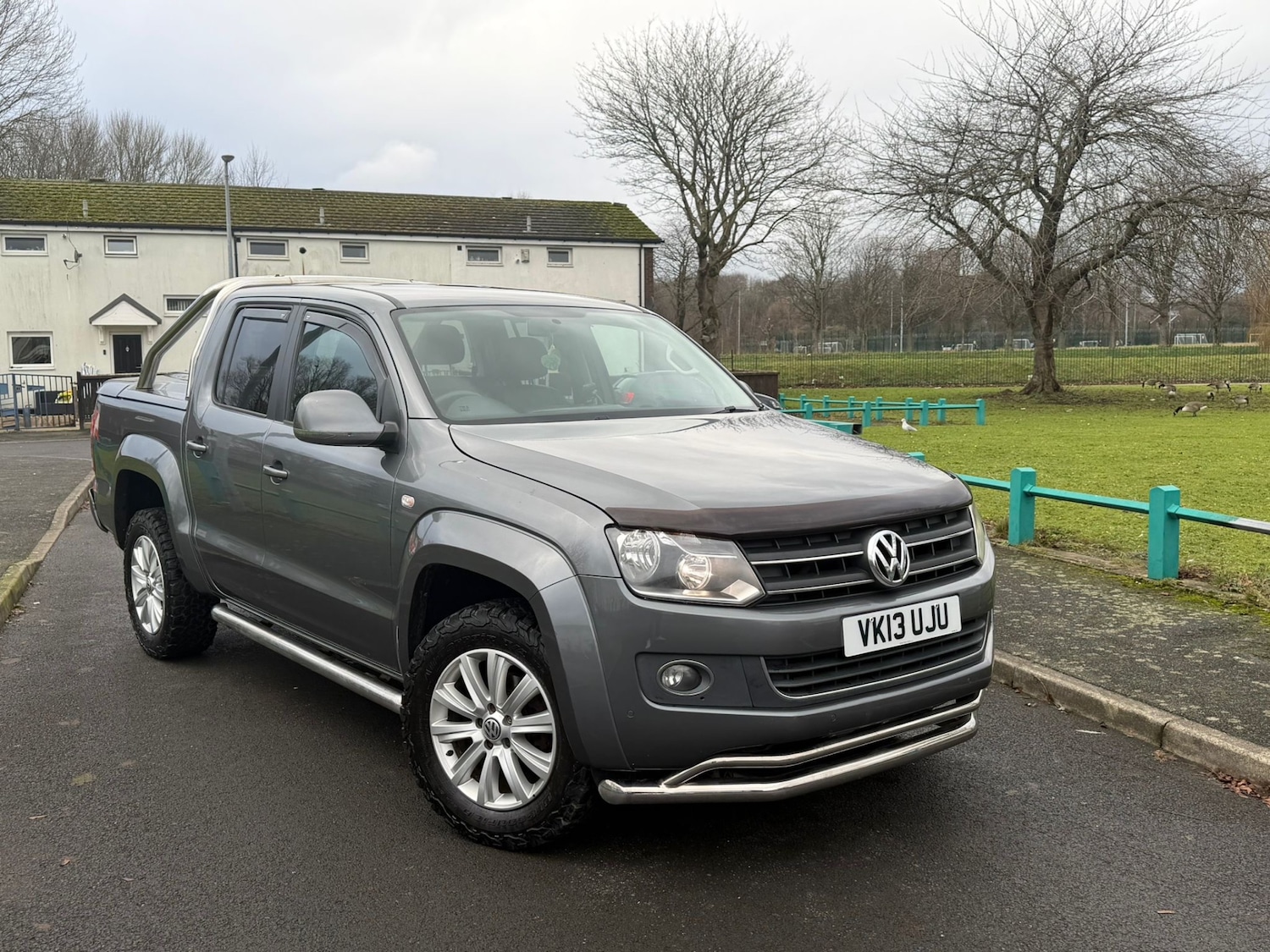 Used Volkswagen Amarok 2013 for sale - 77318710: Photo 2