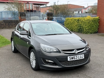 Used Vauxhall Astra 2014 for sale - 77792752: Photo