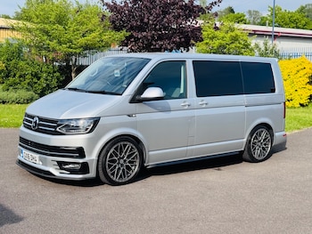 Used Volkswagen Caravelle 2016 for sale - 78534996: Photo