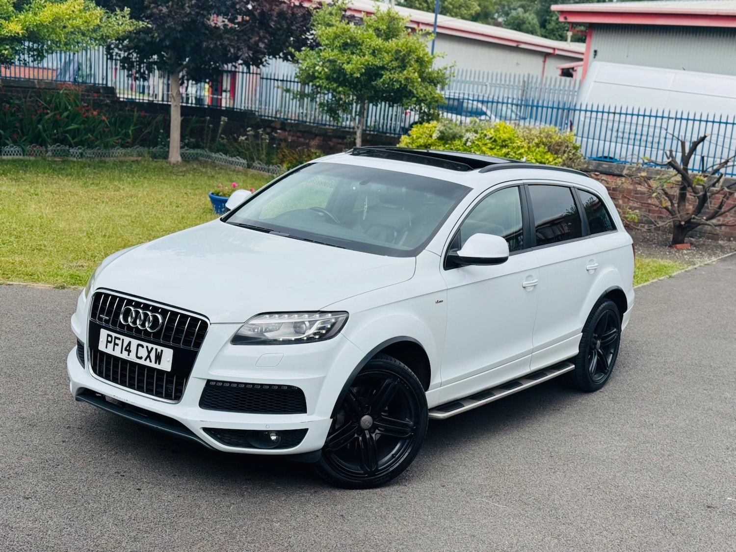 Used Audi Q7 2014 for sale - 76625741: Photo 8