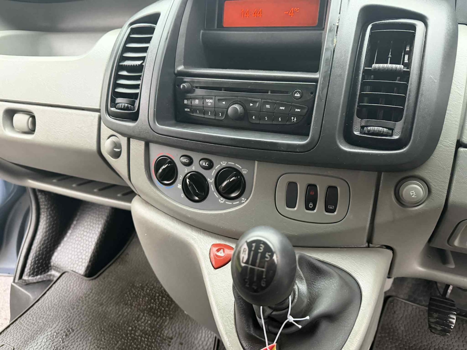 Used Vauxhall Vivaro 2011 for sale - 77154758: Photo 11