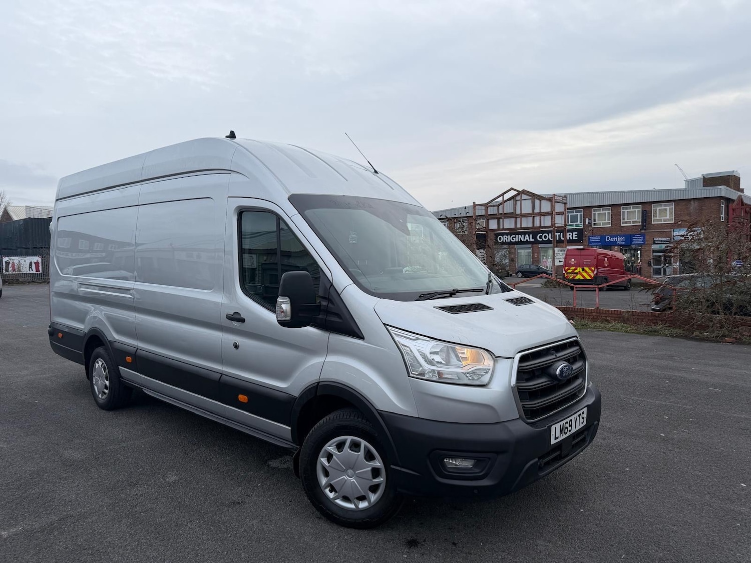 Used Ford Transit 2020 for sale - 77998809: Photo 2