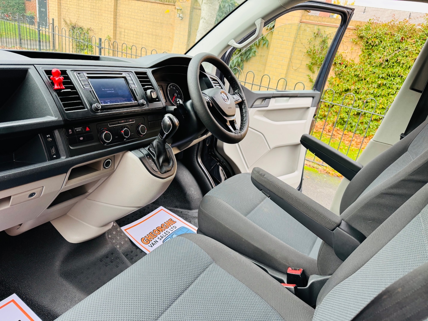 Used Volkswagen Transporter 2016 for sale - 76626465: Photo 14