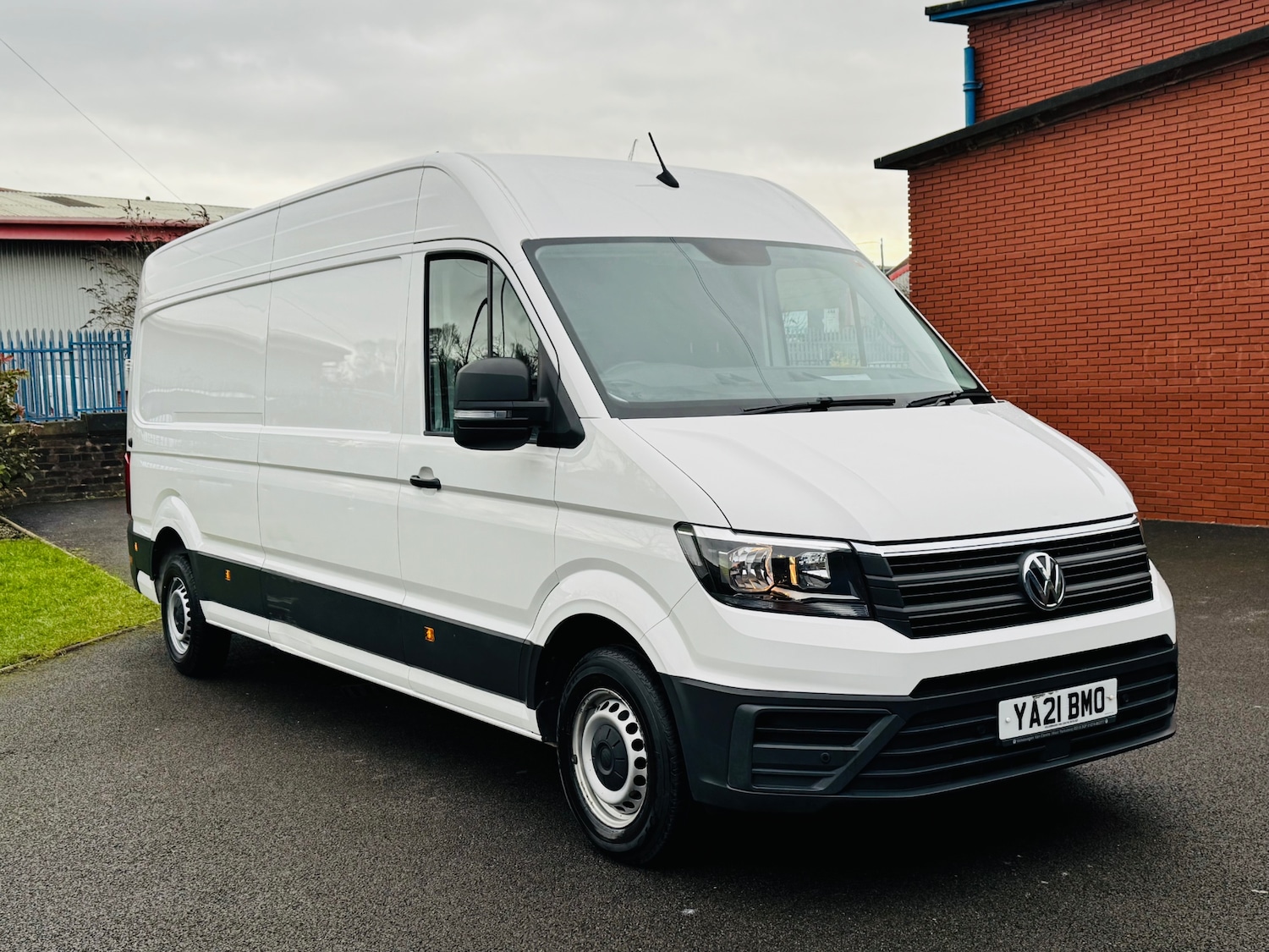 Used Volkswagen Crafter 2021 for sale - 77272396: Photo 2