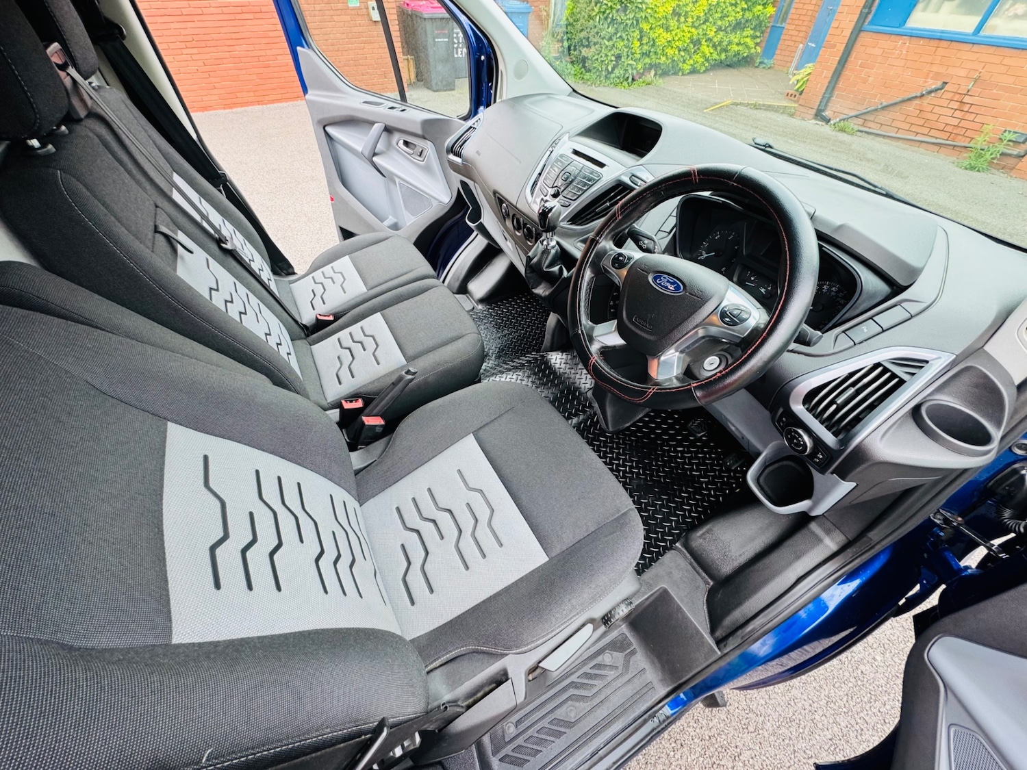 Used Ford Transit Custom 2017 for sale - 76290532: Photo 10