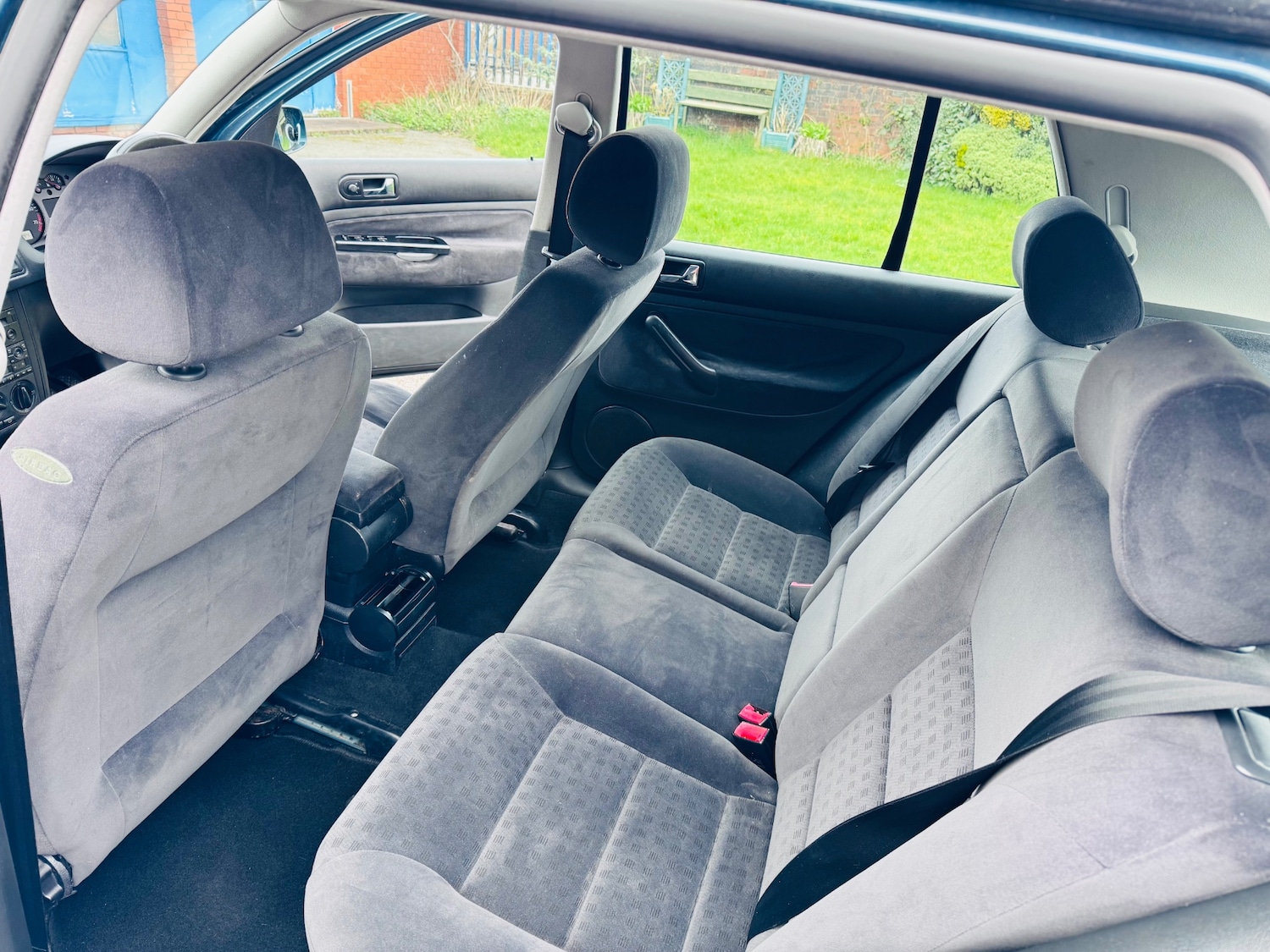 Used Volkswagen Golf 2002 for sale - 77789915: Photo 11