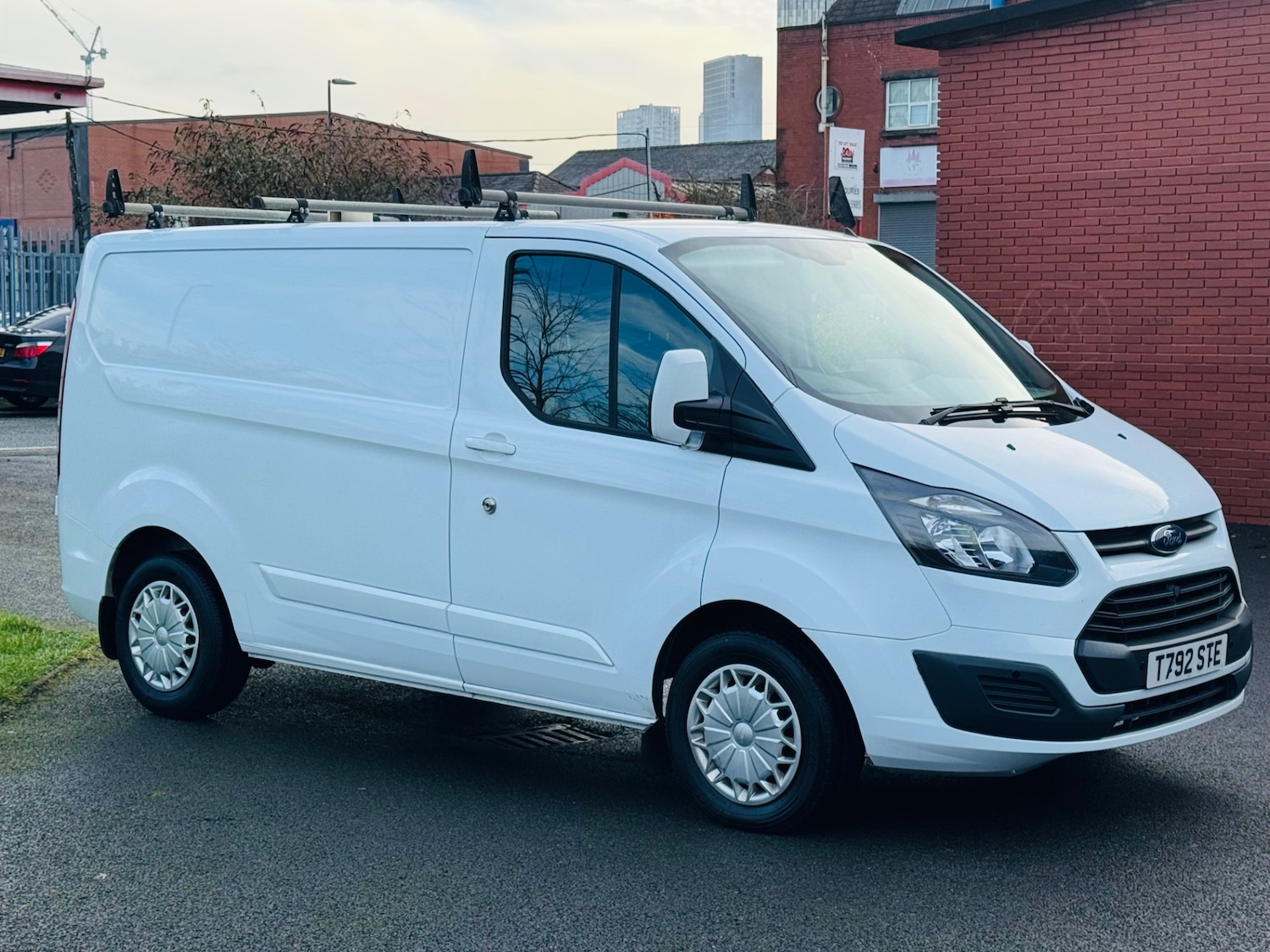 Used Ford Transit Custom 2015 for sale - 77154679: Photo 6