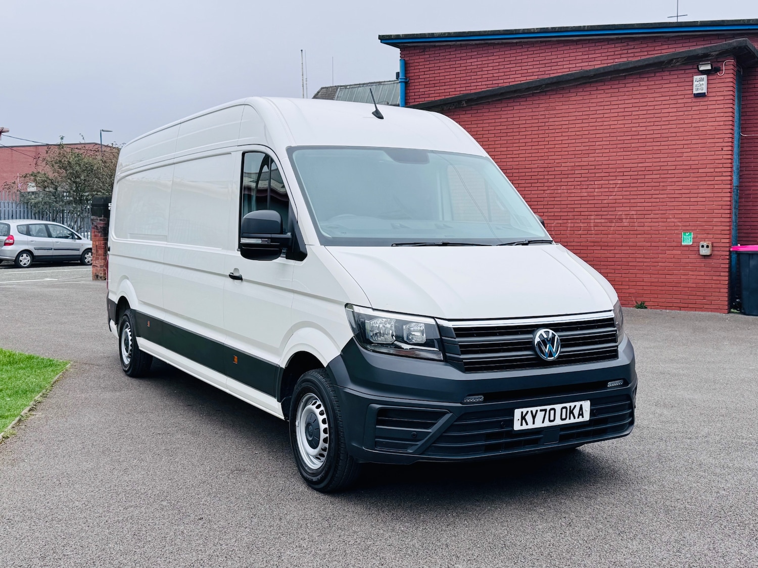 Used Volkswagen Crafter 2020 for sale - 77906846: Photo 2