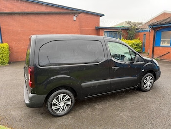 Used Citroen Berlingo 2018 for sale - 78216105: Photo