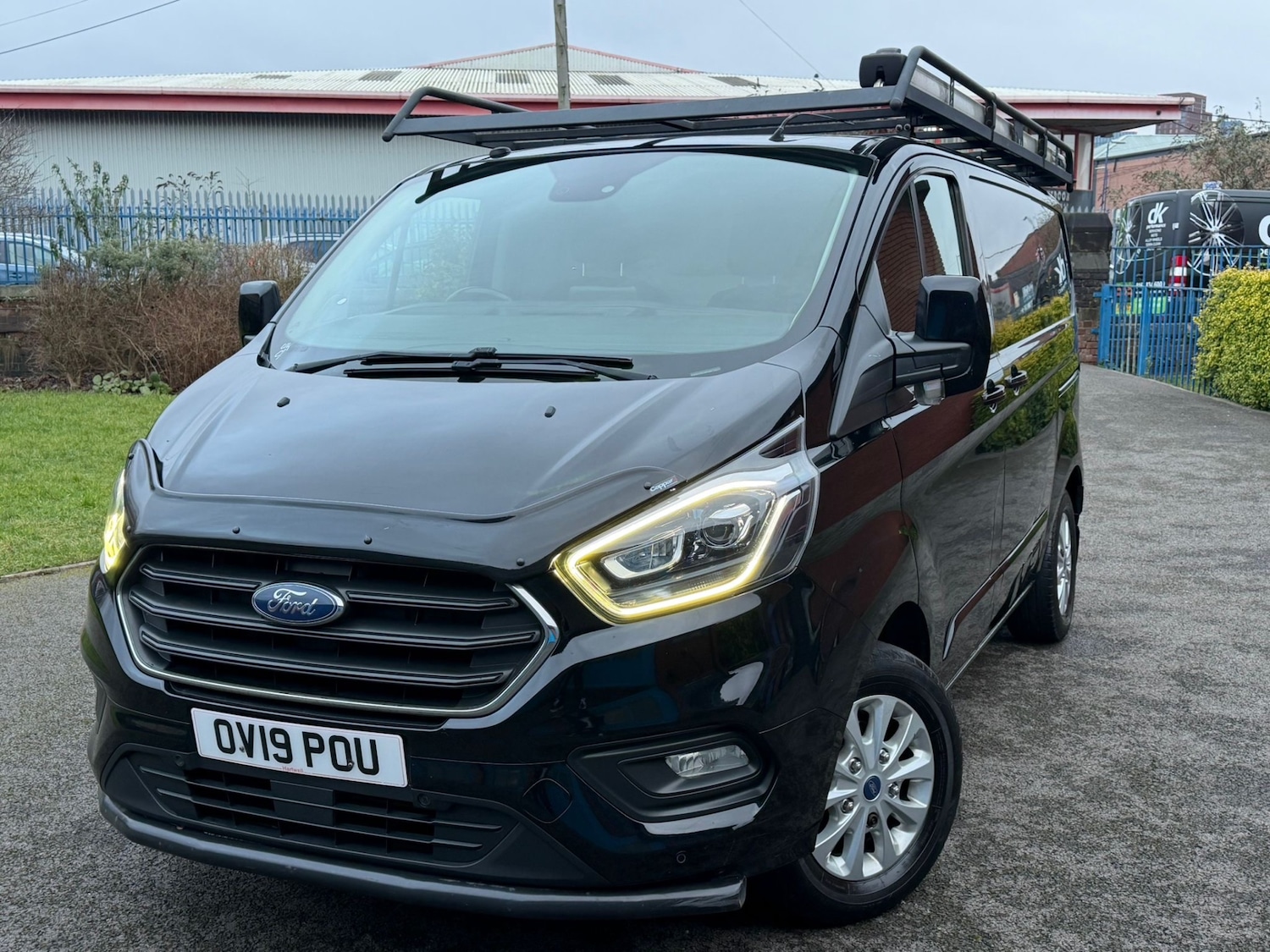 Used Ford Transit Custom 2019 for sale - 77385401: Photo 2