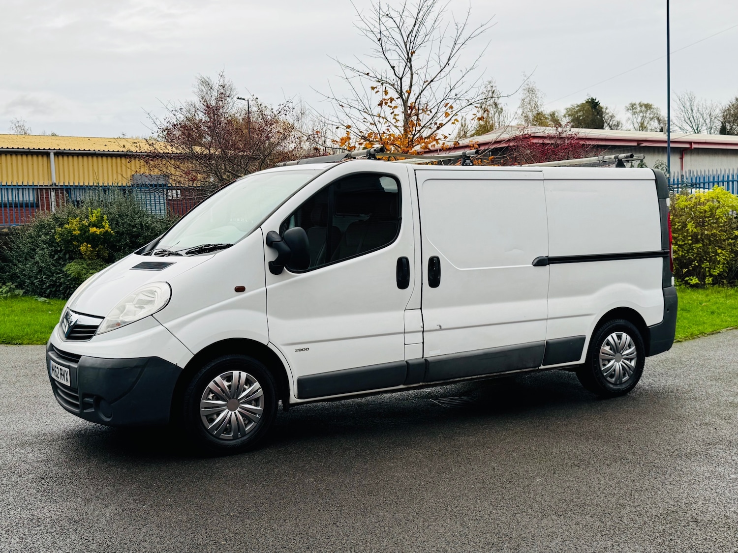 Used Vauxhall Vivaro 2012 for sale - 76626582: Photo 2