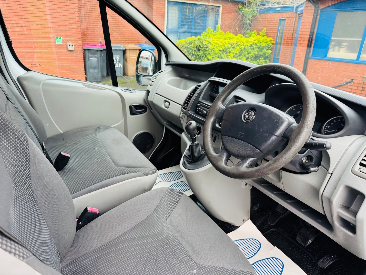 Used Vauxhall Vivaro 2012 for sale - 76626582: Photo 7