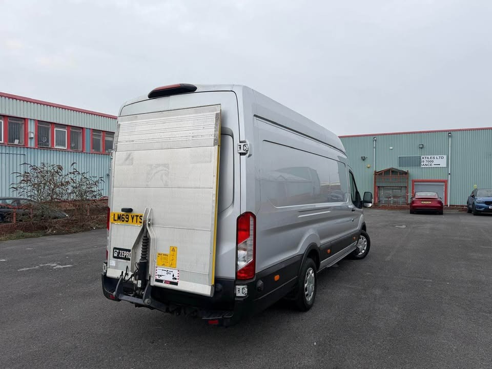 Used Ford Transit 2020 for sale - 77754959: Photo 2