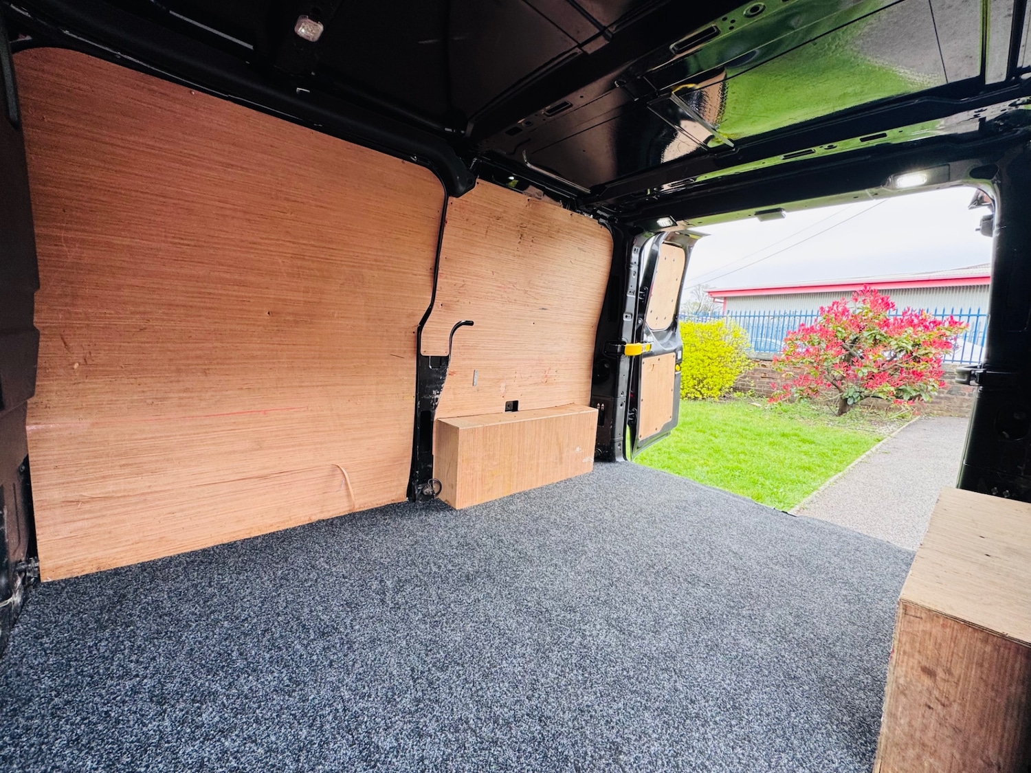 Used Ford Transit Custom 2021 for sale - 77997376: Photo 10