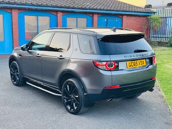 Used Land Rover Discovery Sport 2015 for sale - 78383519: Photo