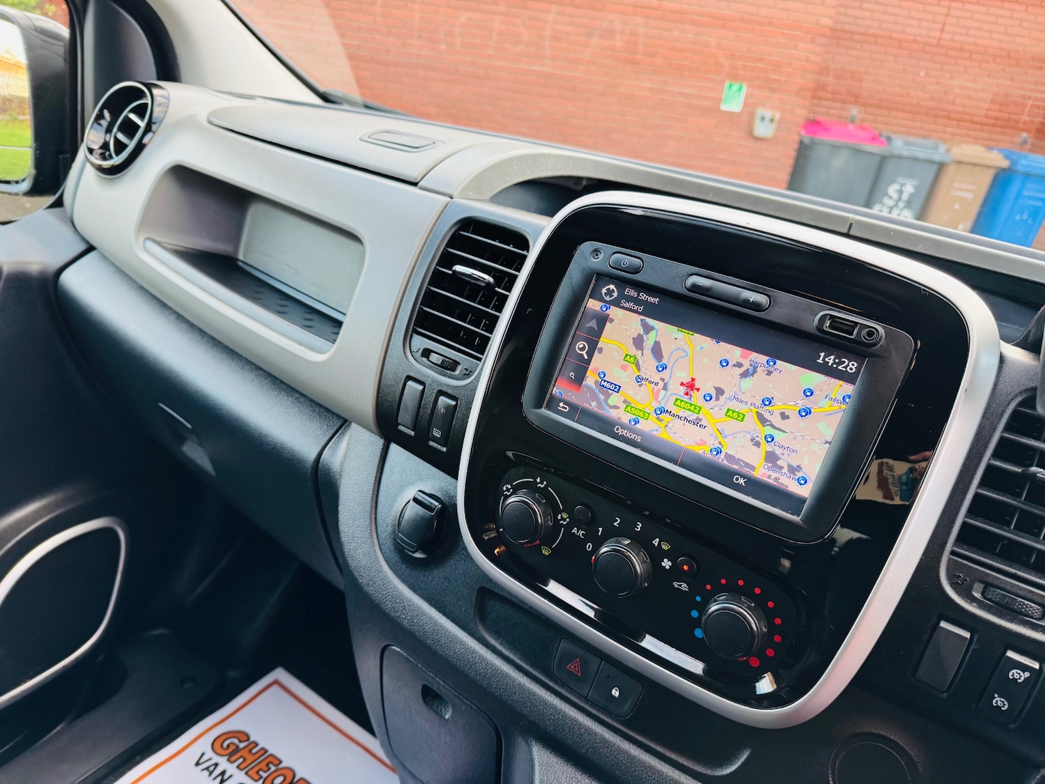 Used Renault Trafic 2018 for sale - 77014665: Photo 9