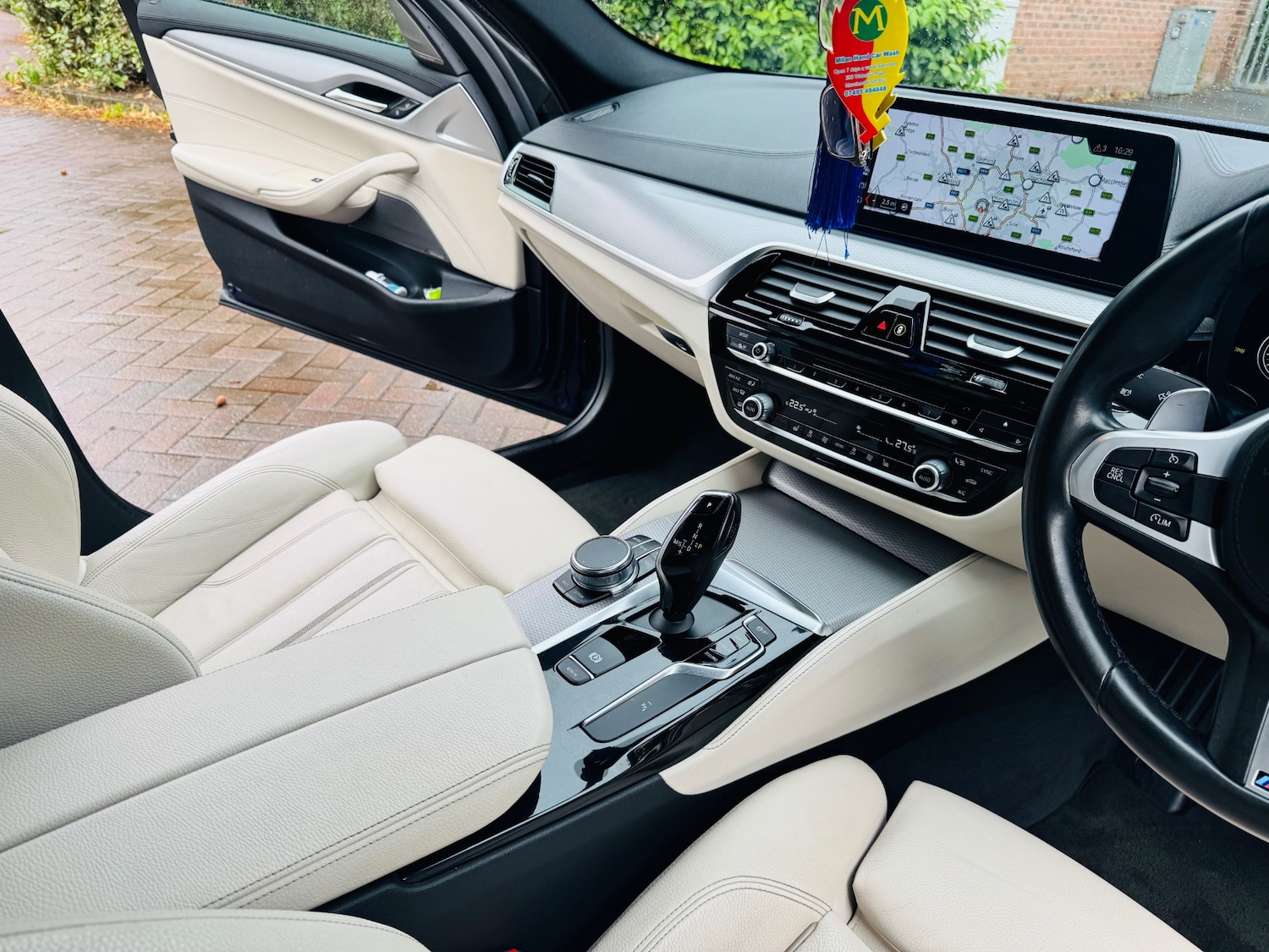 Used BMW 5 Series 2017 for sale - 76471111: Photo 11