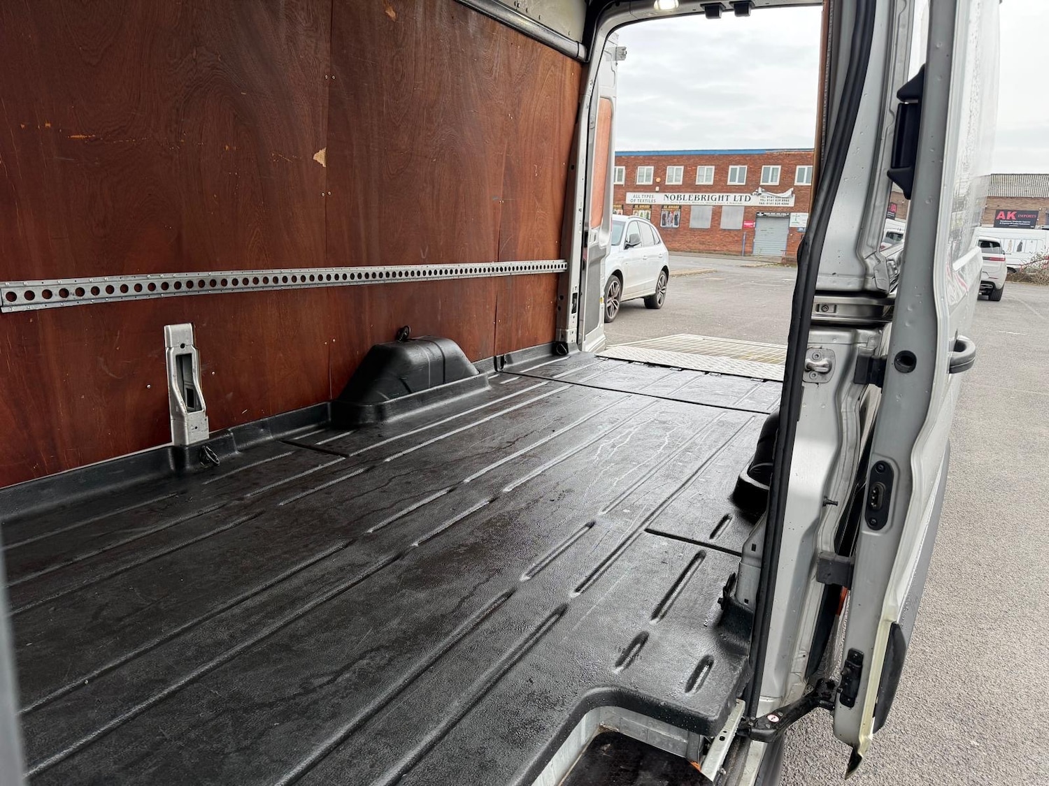 Used Ford Transit 2020 for sale - 78179902: Photo 15