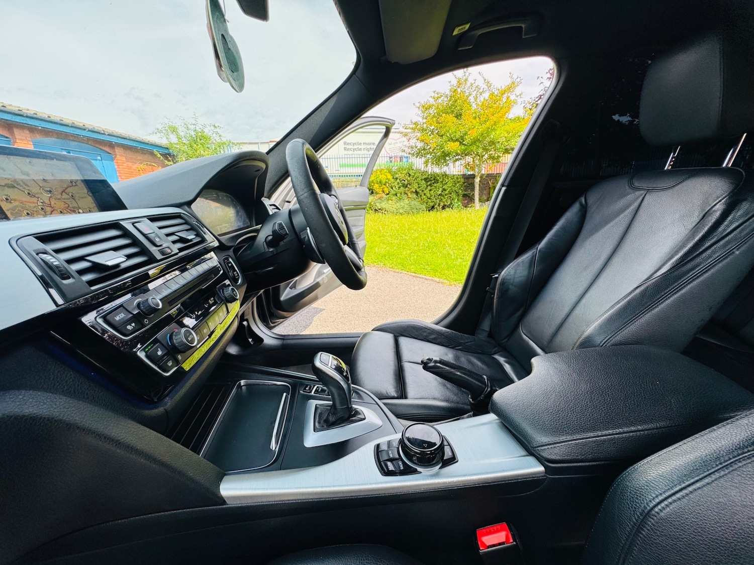 Used BMW 3 Series 2017 for sale - 76320784: Photo 18