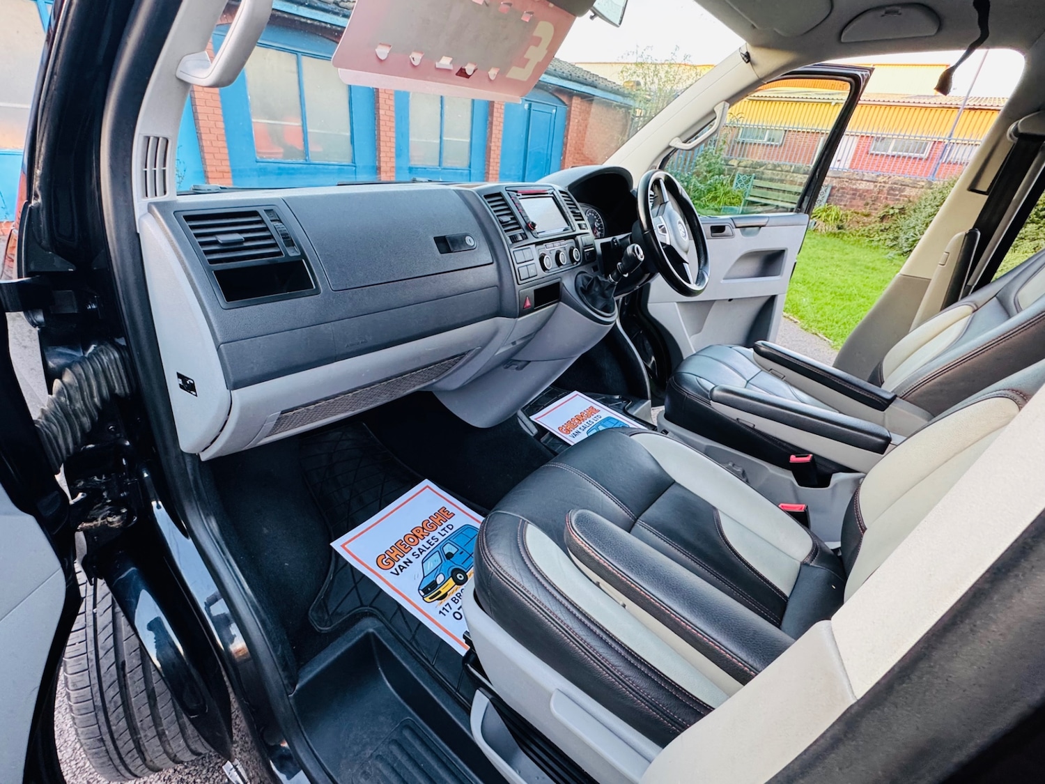 Used Volkswagen Transporter 2014 for sale - 76412551: Photo 19