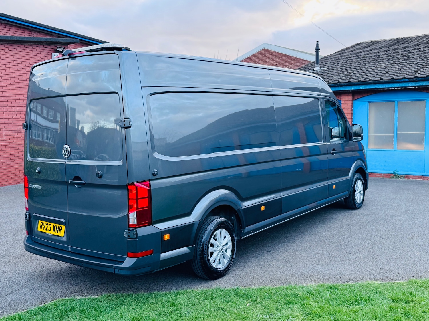 Used Volkswagen Crafter 2023 for sale - 77872953: Photo 4