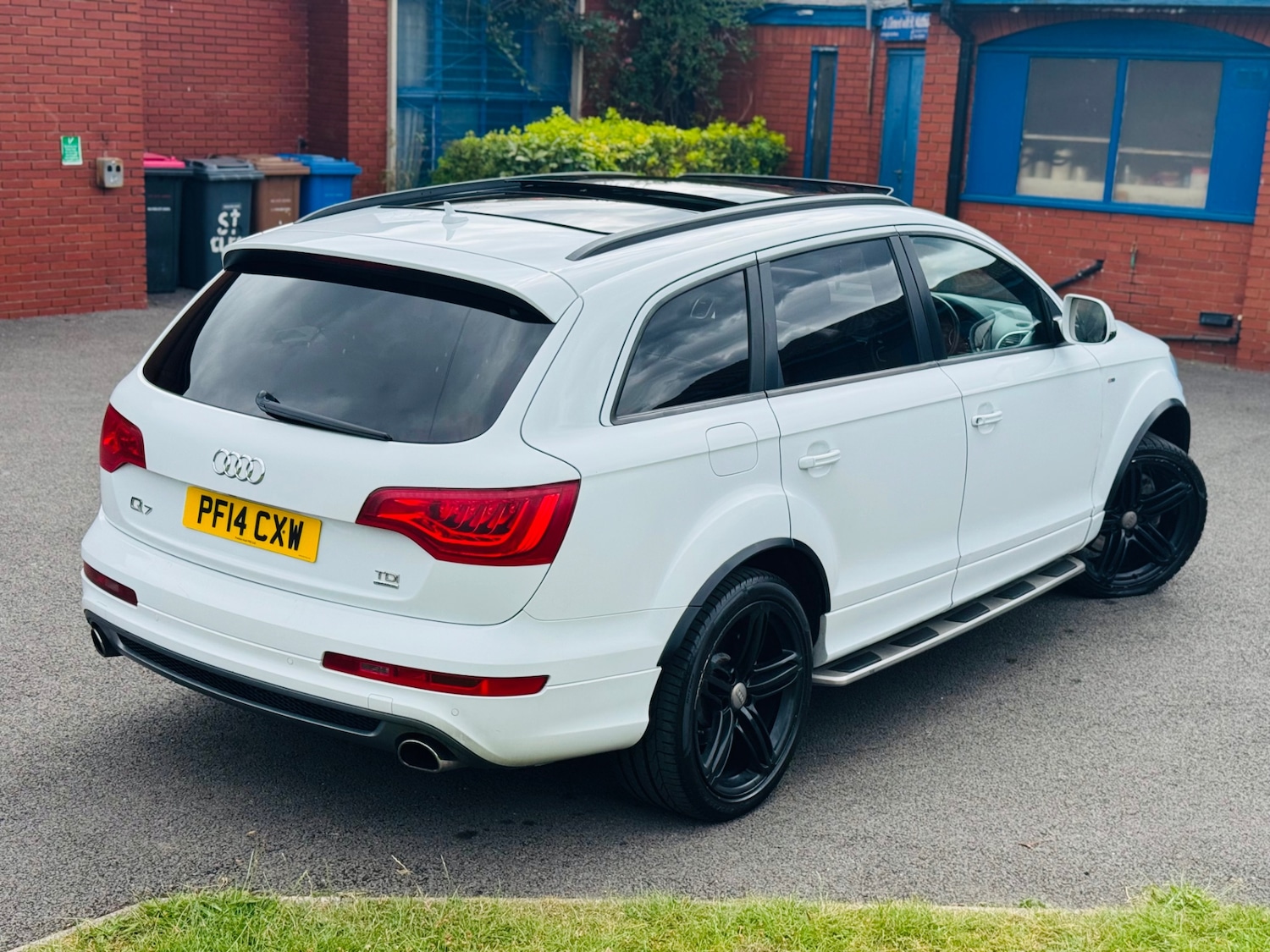 Used Audi Q7 2014 for sale - 76149387: Photo 5