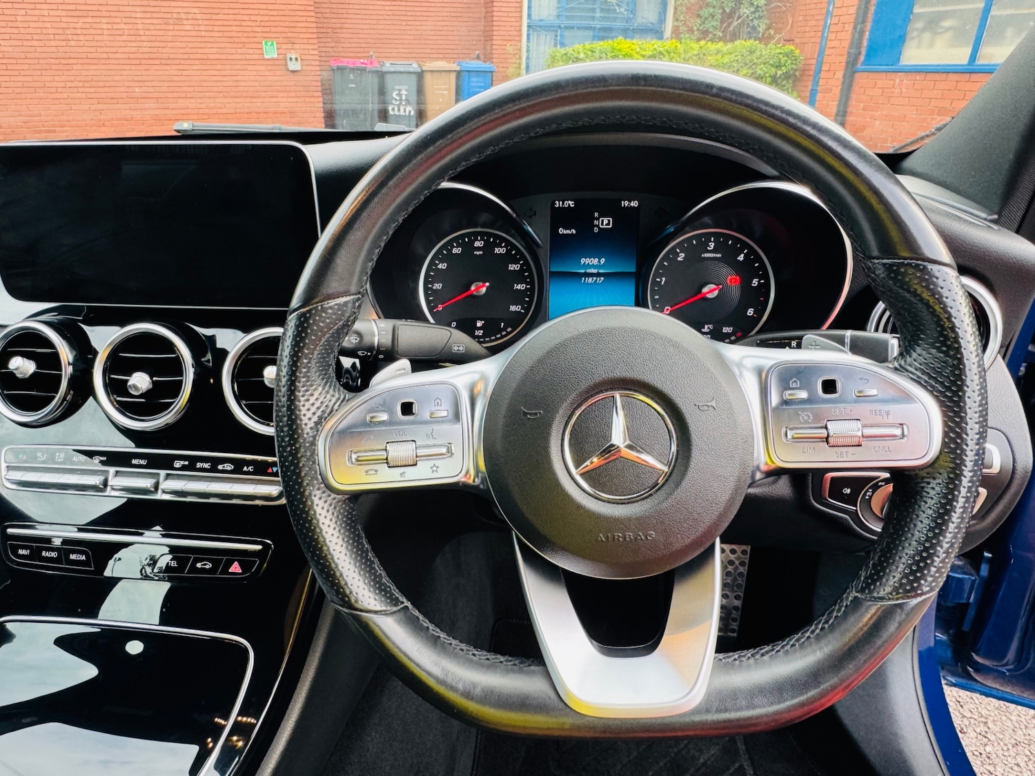 Used Mercedes-Benz C Class 2019 for sale - 77998798: Photo 24