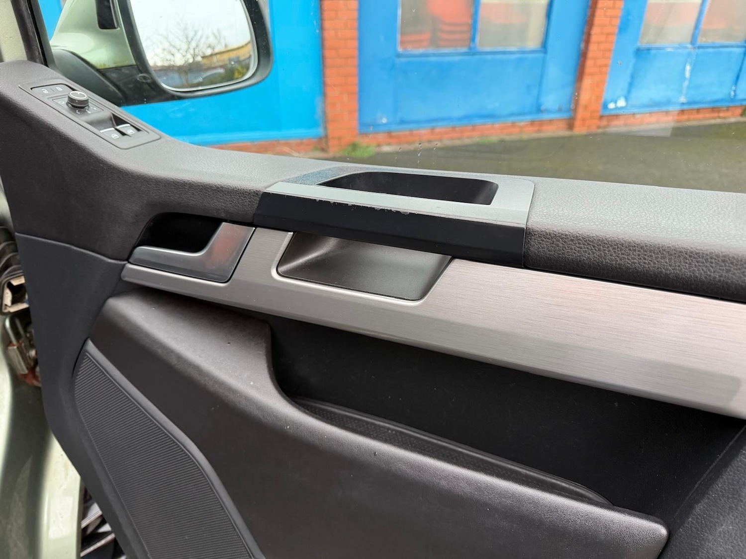 Used Volkswagen Caravelle 2011 for sale - 77462274: Photo 19