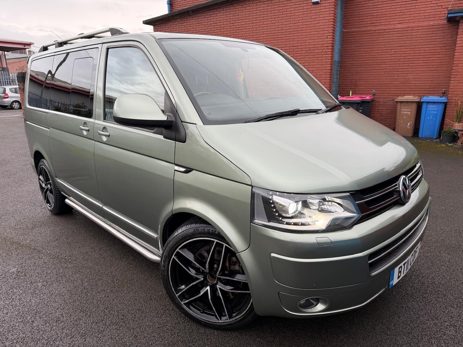 Used Volkswagen Caravelle 2011 for sale - 77462274: Photo 3