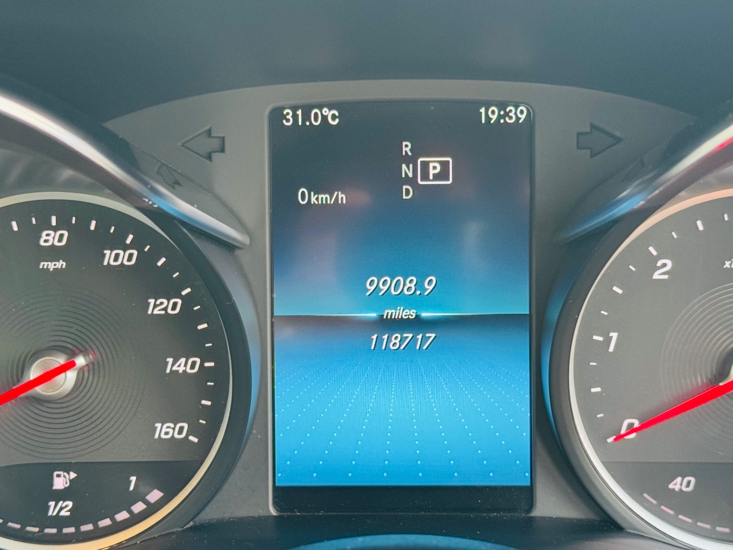 Used Mercedes-Benz C Class 2019 for sale - 76971605: Photo 24