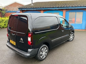 Used Citroen Berlingo 2018 for sale - 77502726: Photo