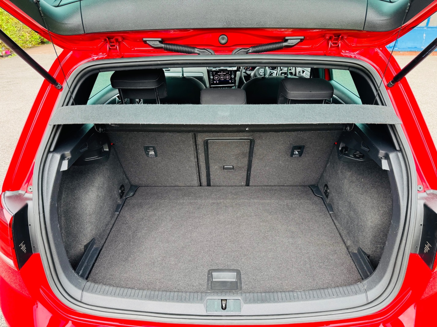 Used Volkswagen Golf 2017 for sale - 76471208: Photo 9