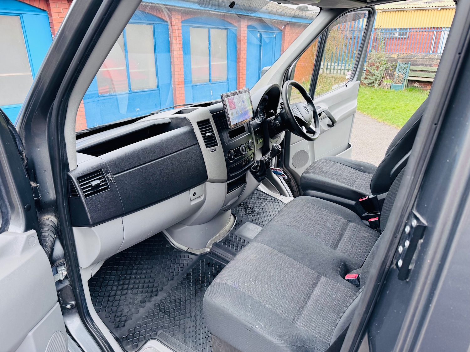 Used Mercedes-Benz Sprinter 2018 for sale - 77591990: Photo 11