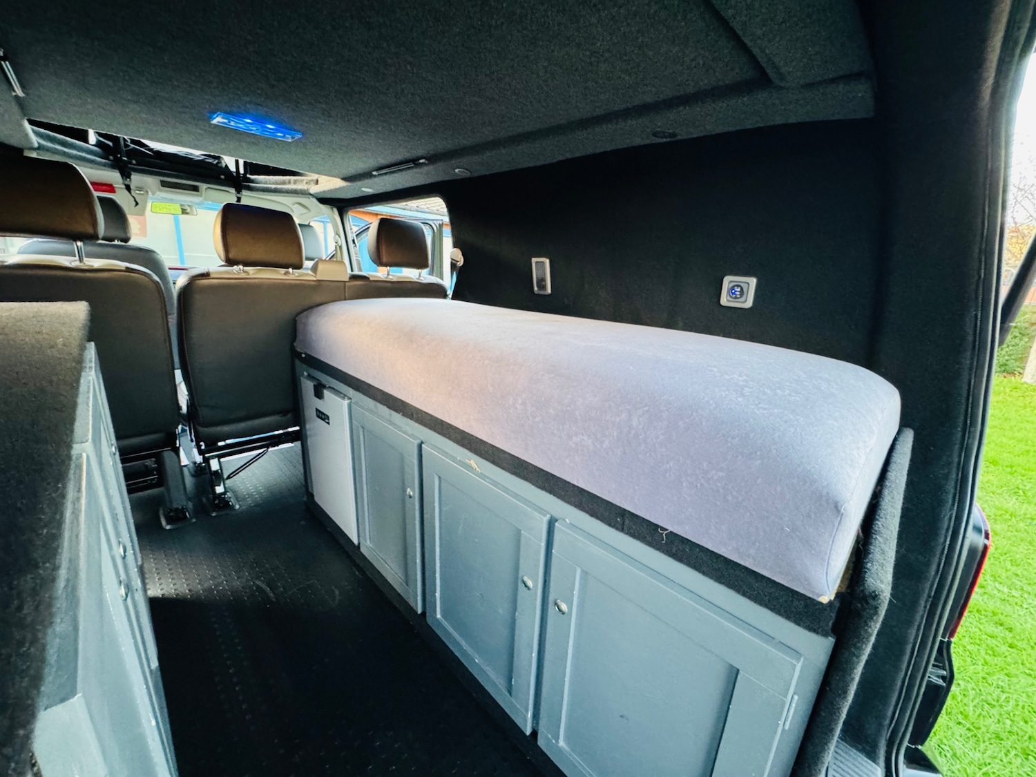 Used Volkswagen Transporter 2014 for sale - 77154701: Photo 15