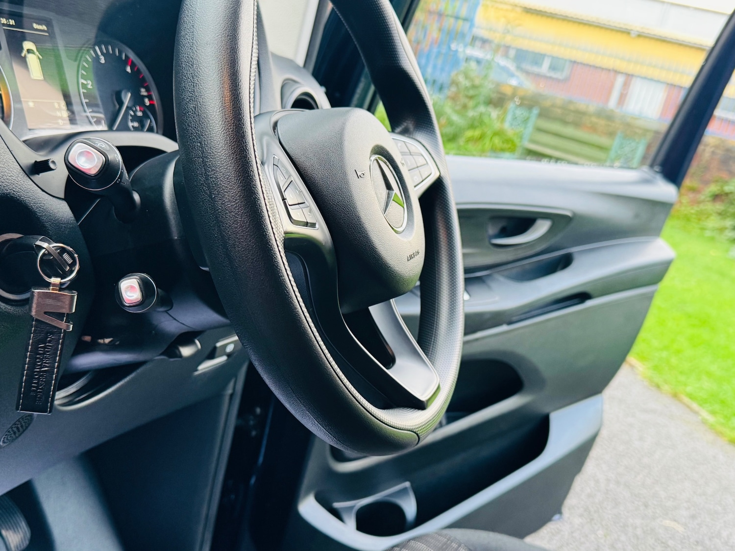 Used Mercedes-Benz Vito 2018 for sale - 76322576: Photo 12