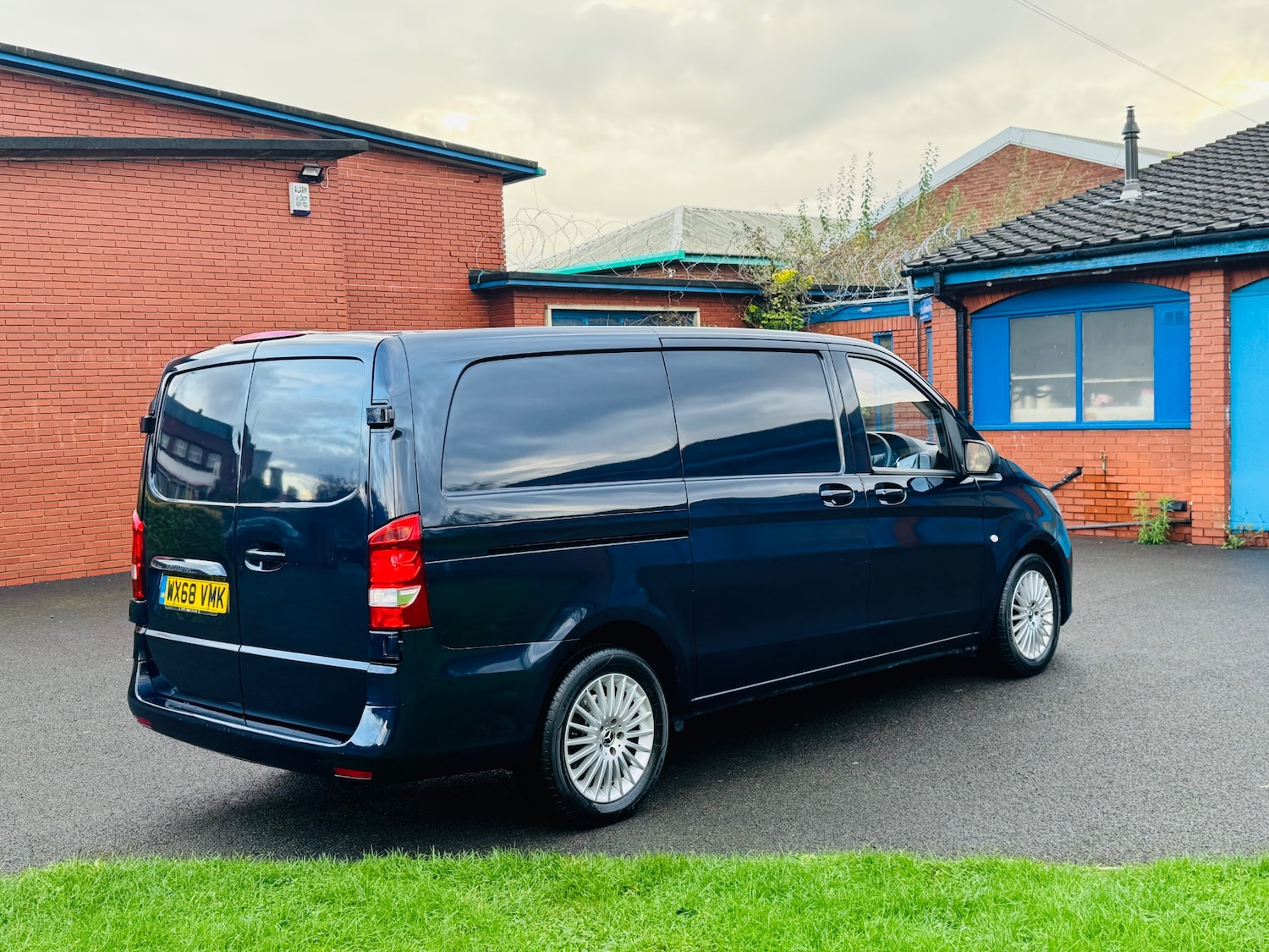 Used Mercedes-Benz Vito 2018 for sale - 76322576: Photo 6