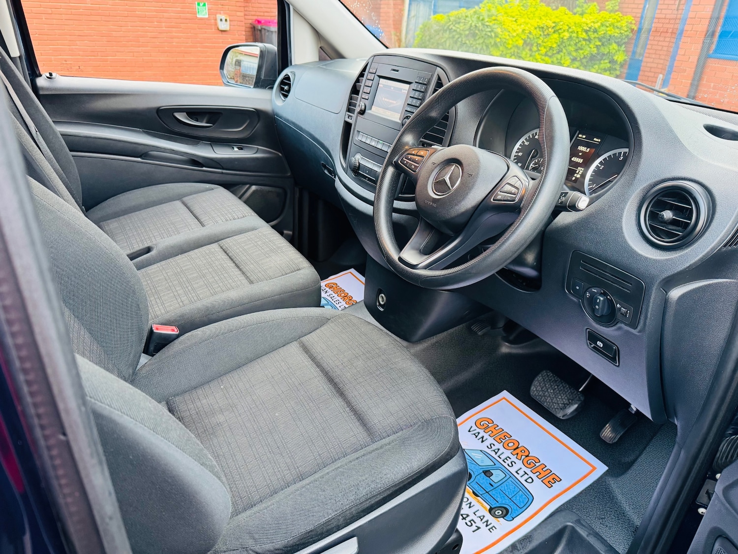 Used Mercedes-Benz Vito 2018 for sale - 76322576: Photo 8