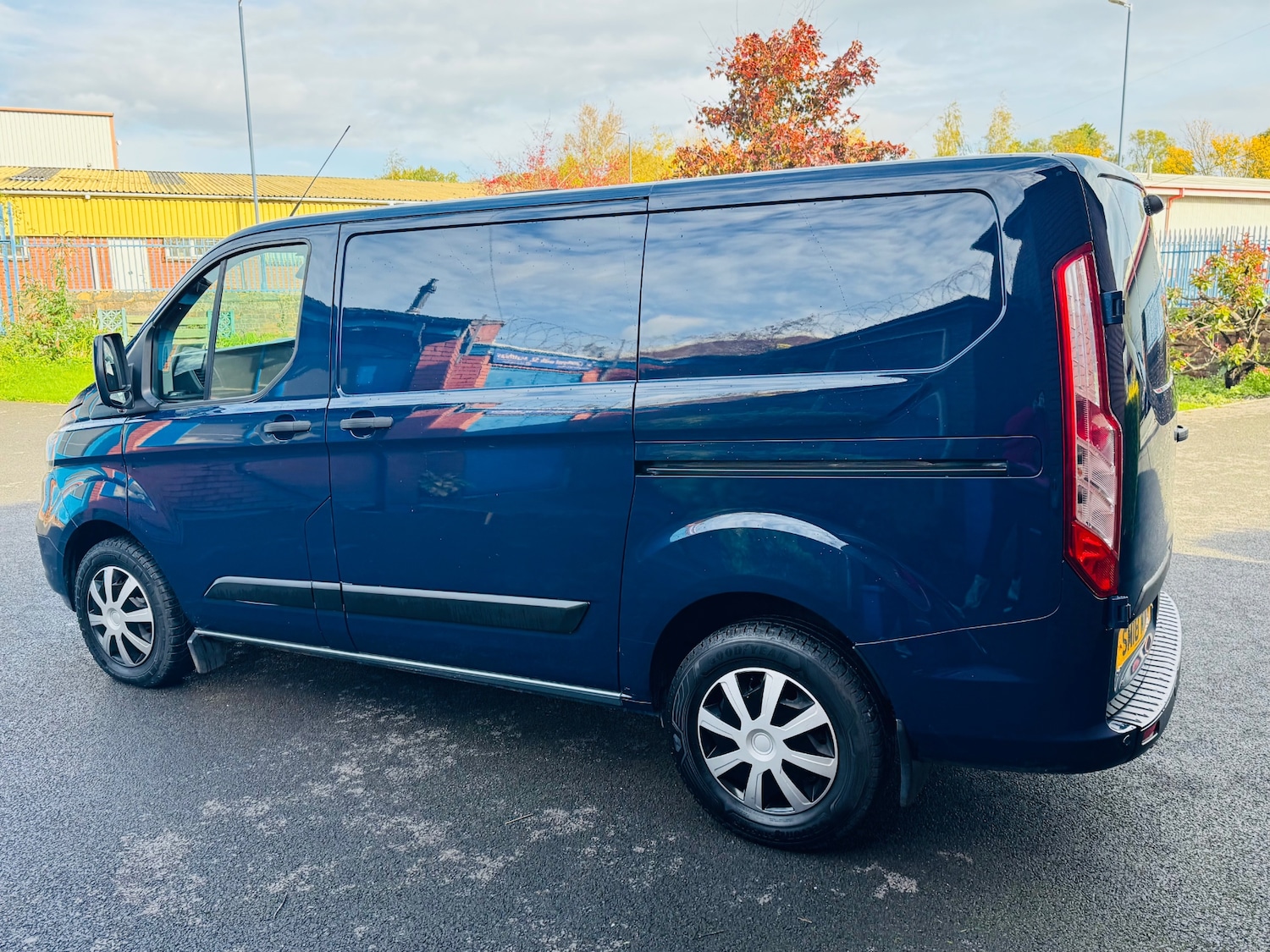 Used Ford Transit Custom 2018 for sale - 76471316: Photo 3