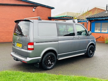 Used Volkswagen Transporter 2014 for sale - 77028315: Photo