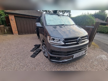 Used Volkswagen Transporter 2018 for sale - 78727388: Photo