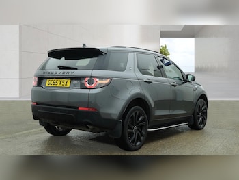 Used Land Rover Discovery Sport 2015 for sale - 78243206: Photo