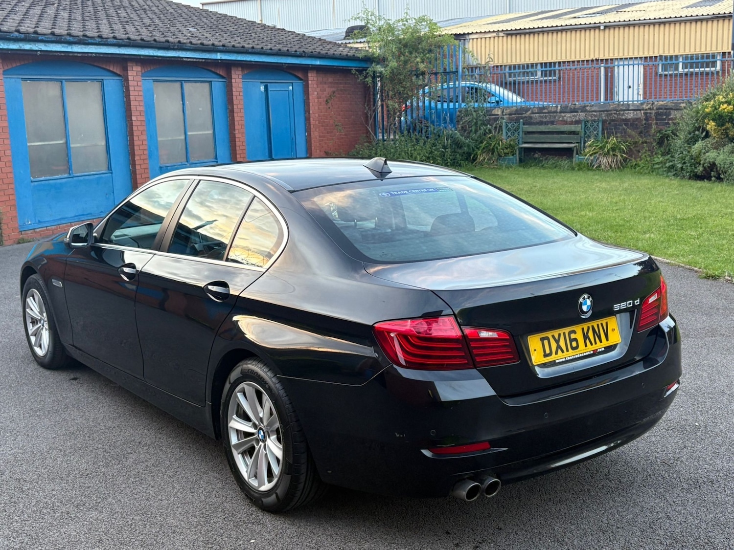 Vehicle 5