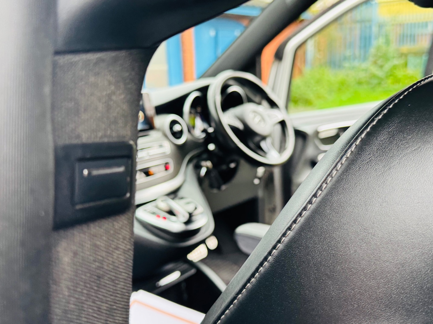 Used Mercedes-Benz V-Class 2015 for sale - 76749054: Photo 26