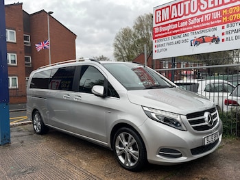 Used Mercedes-Benz V-Class 2015 for sale - 76749054: Photo