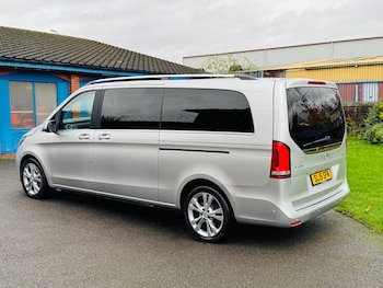 Used Mercedes-Benz V-Class 2015 for sale - 76749054: Photo