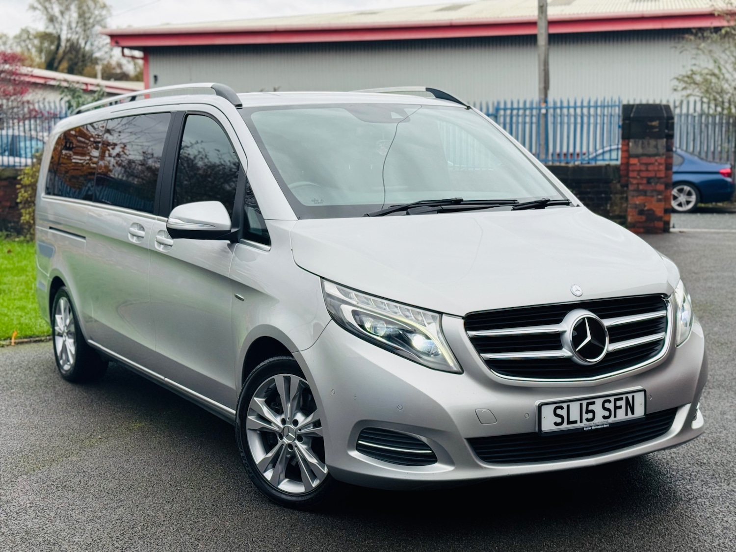 Used Mercedes-Benz V-Class 2015 for sale - 76749054: Photo 7